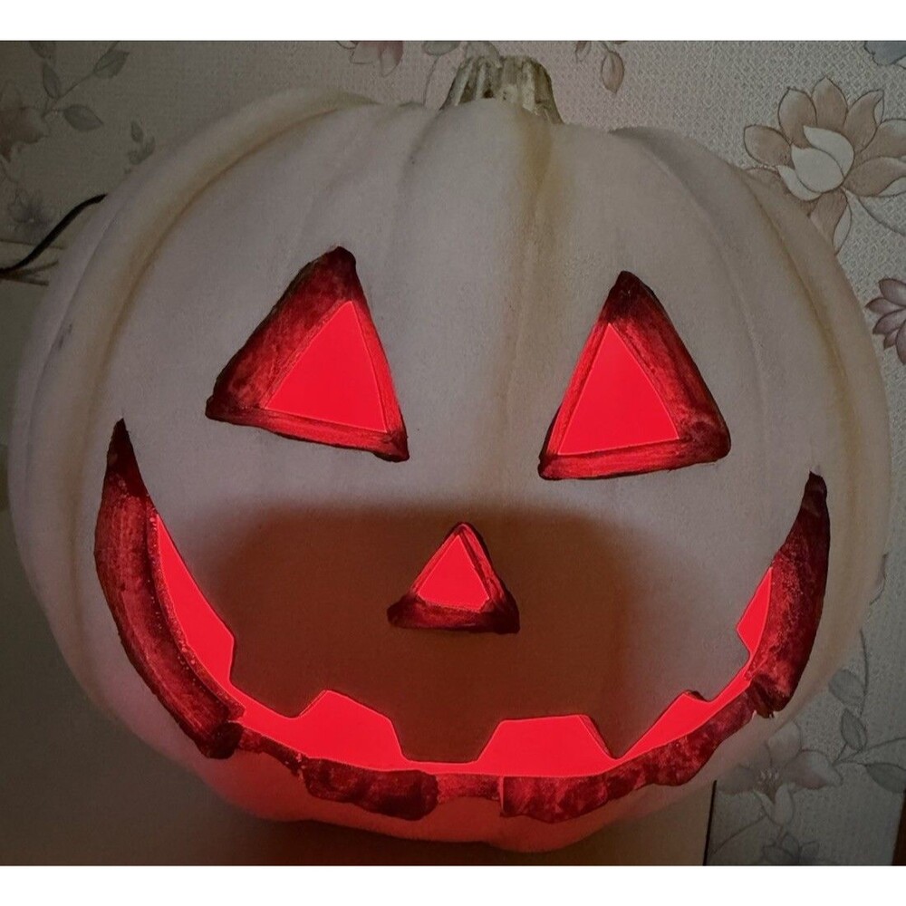 Halloween Haunted Light Up Blown Plastic White Black Eyes Pumpkin JOL Red Light